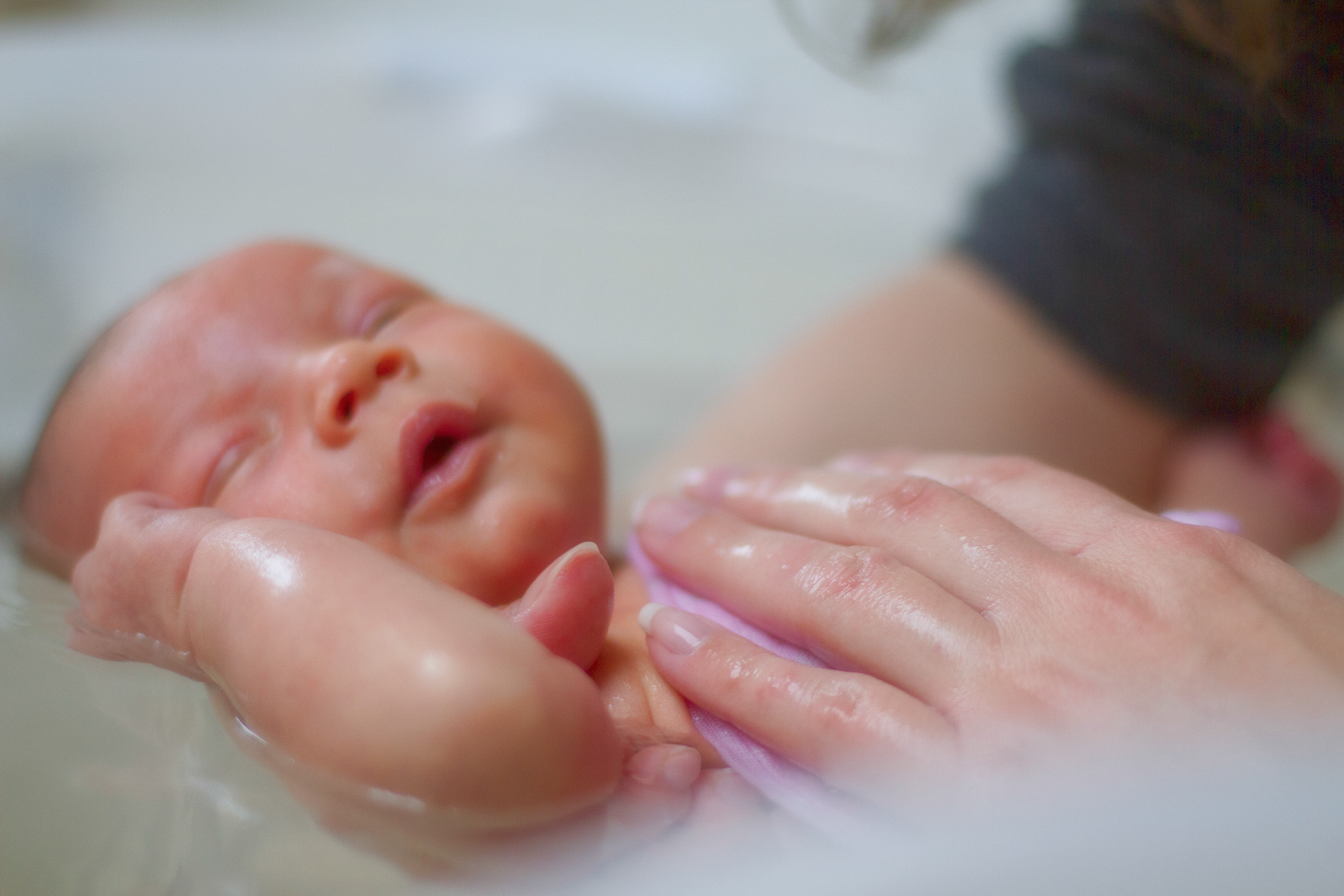 baby in bad - Kraamzorg Zuid Gelderland